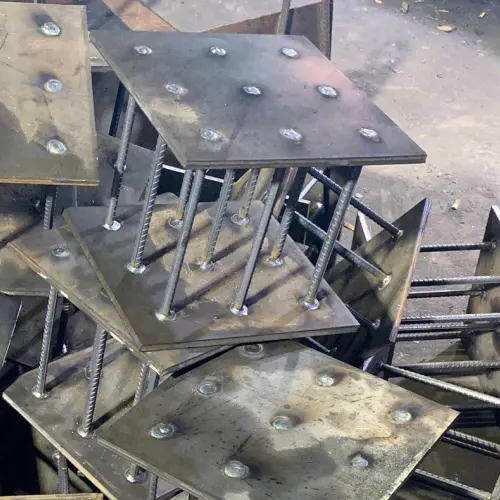 在确定日喀则预埋件位置时，需要考虑以下几点